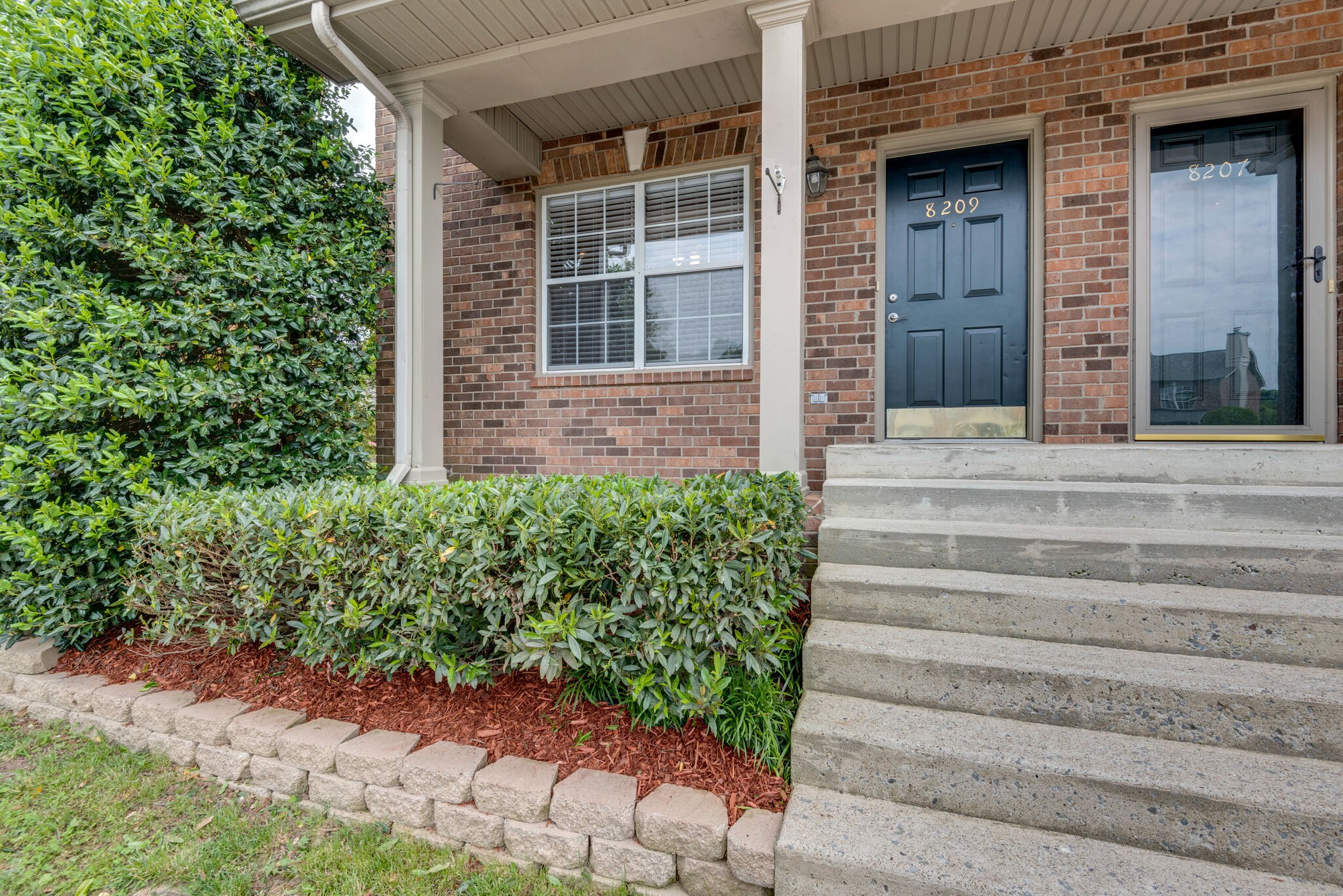 8209 Coley Davis Road Nashville, TN 37221 - Photo 4 of 27 Gallery Image 4