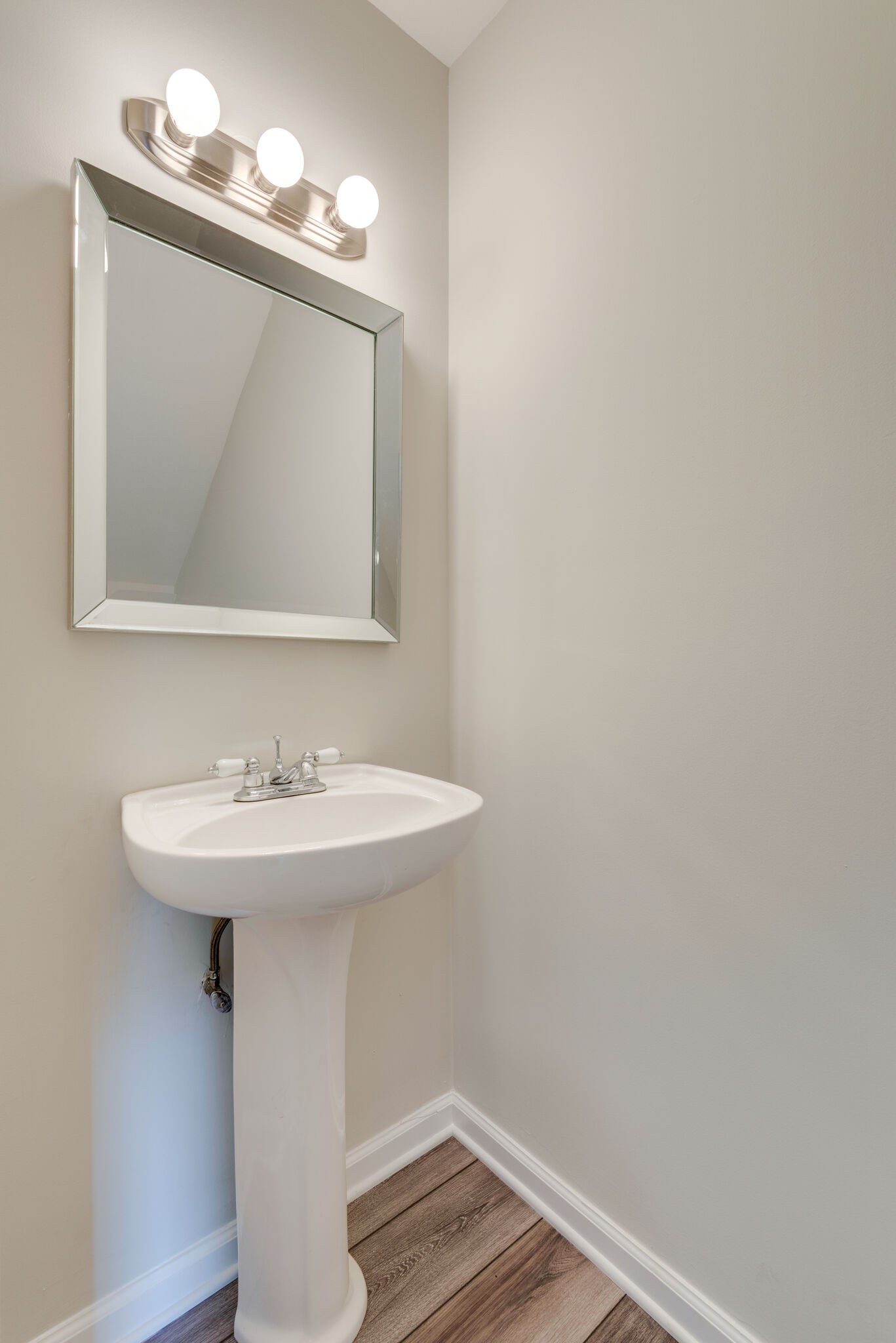 8209 Coley Davis Road Nashville, TN 37221 - Photo 9 of 27 Gallery Image 9