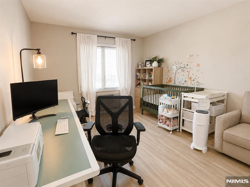 3418 City Place, Unit 3418 Edgewater, NJ 07020 - Photo 7 of 10