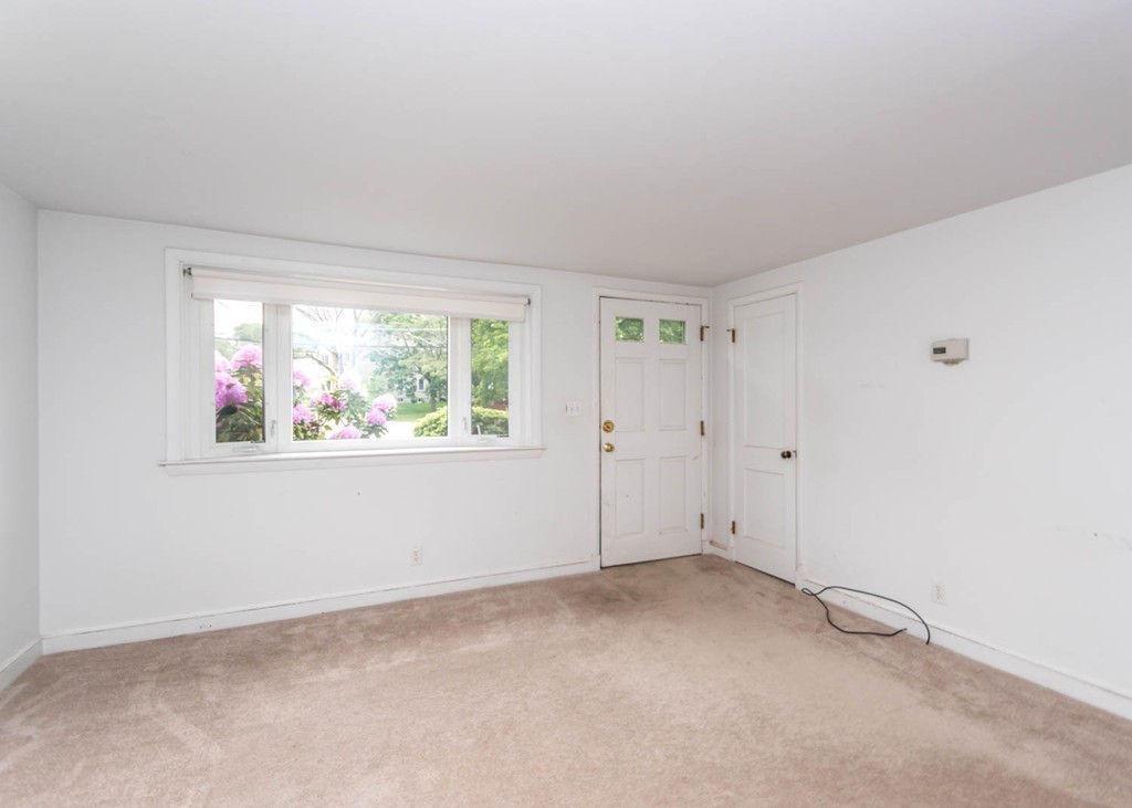 24 Mountain Road Waltham, MA 02451 - Photo 13 of 16