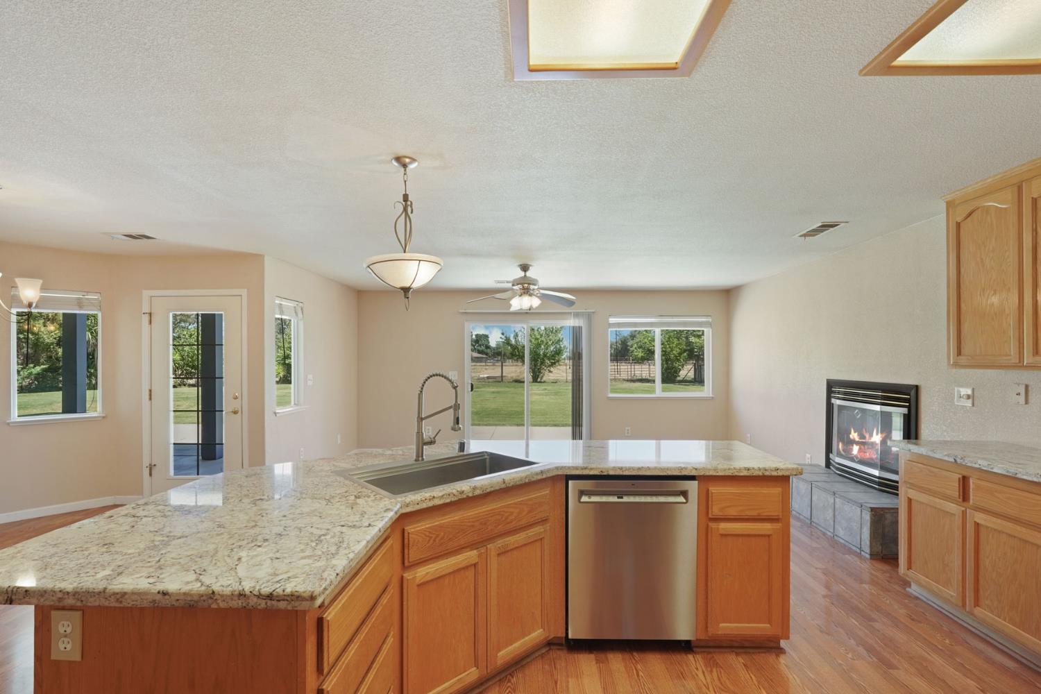 11220 North Golfview Road Lodi, CA 95240 - Photo 21 of 73