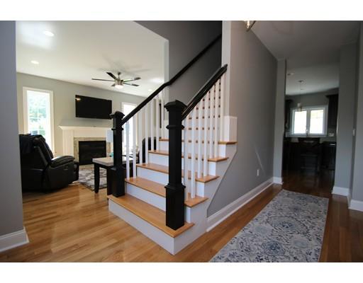 19 Bisbee Road Saugus, MA 01906 - Photo 17 of 42 Gallery Image 17