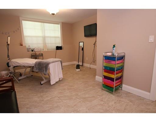 19 Bisbee Road Saugus, MA 01906 - Photo 33 of 42 Gallery Image 33