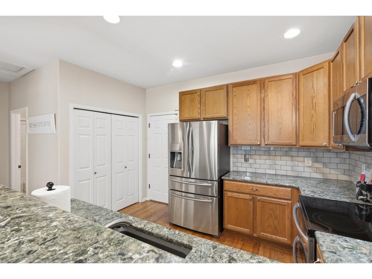 5133 Old Mill Road Fort Collins, CO 80528 - Photo 21 of 39 Kitchen with access to laundry area