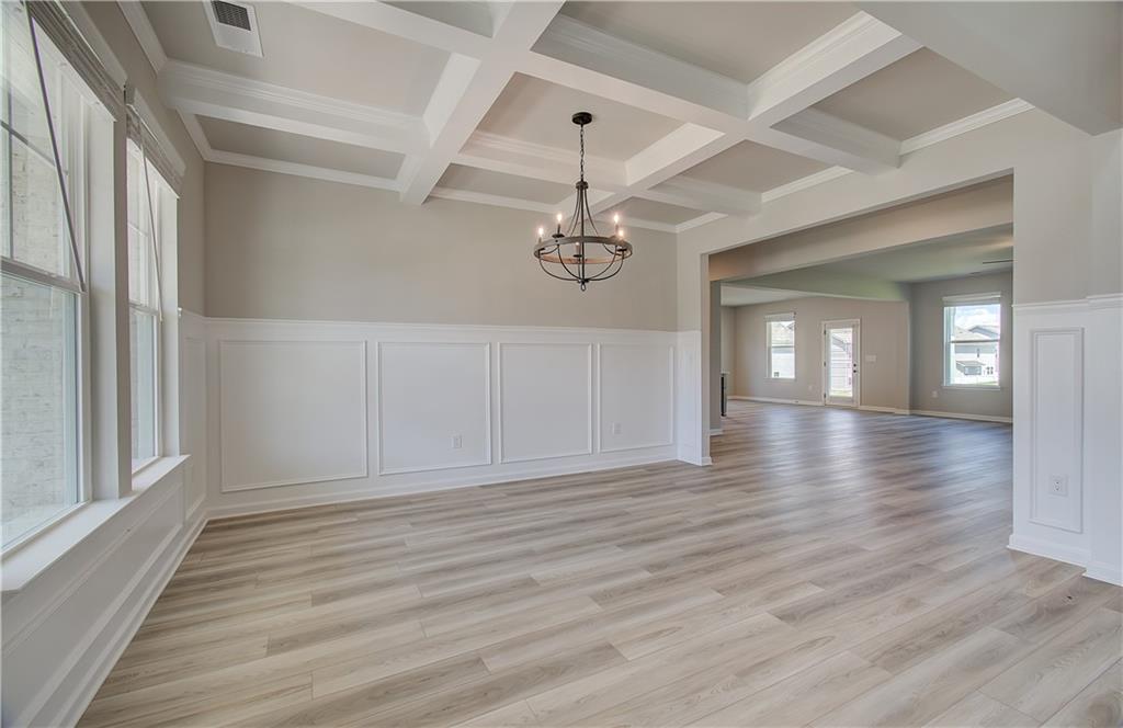 733 Dunlake Way Locust Grove, GA 30248 - Photo 5 of 30