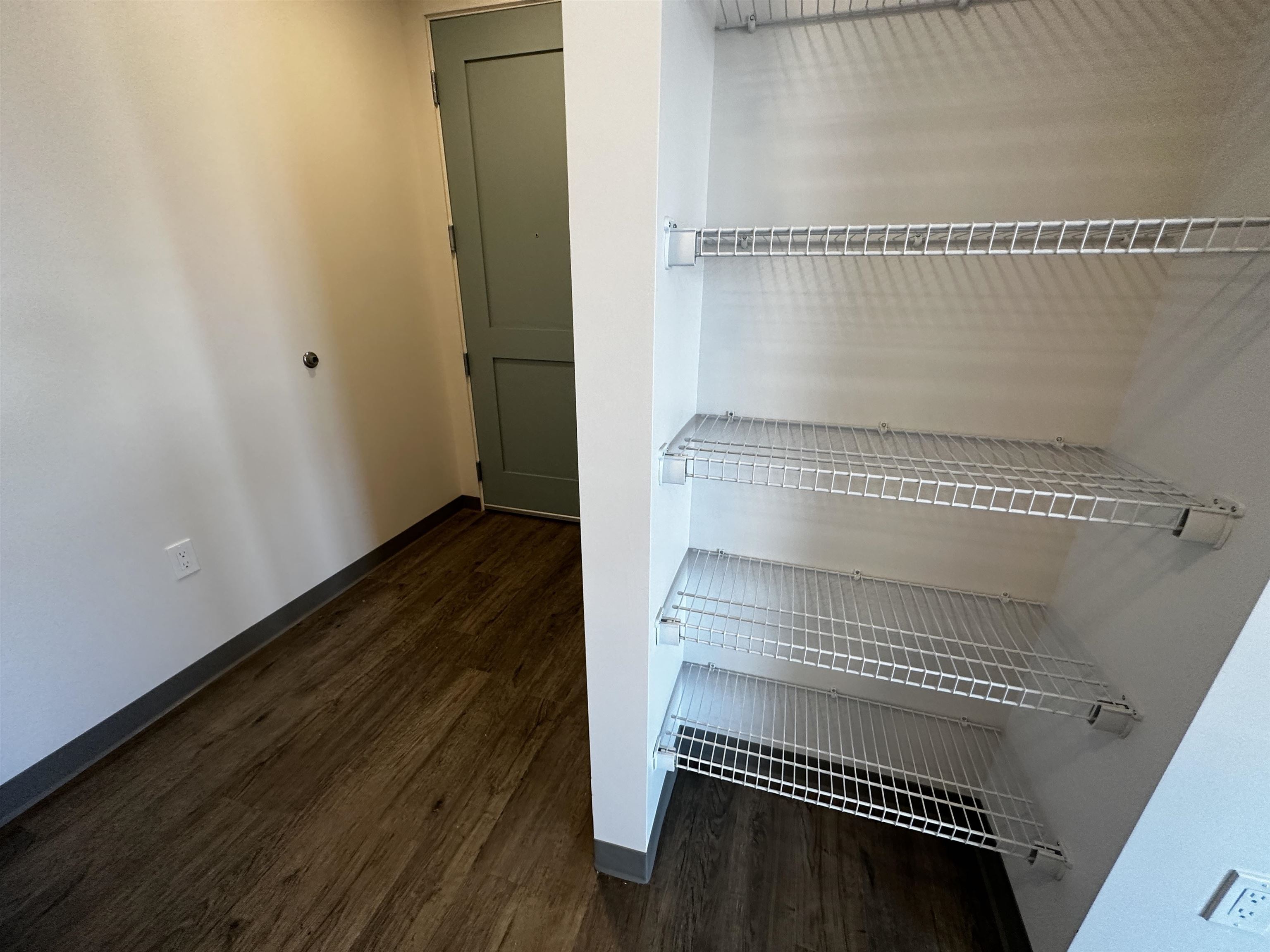 409 Elm Street, Unit 601 Manchester, NH 03101 - Photo 22 of 39