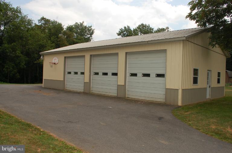 2945 Daisy Road Woodbine, MD 21797 - Photo 16 of 18 Five Door Pole Barn/ Workshop