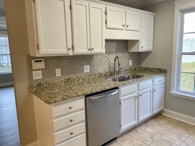 919 Holcomb Road Ringgold, GA 30736 - Photo 4 of 16 IMG_8431
