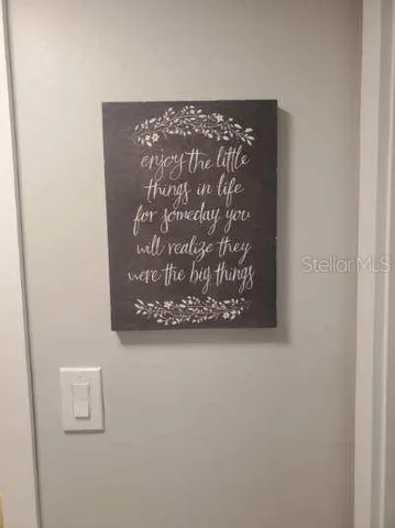 $4,000 | 895 South Gulfview Boulevard, Unit 202, Clearwater, FL 33767