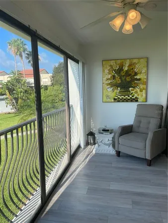 $4,000 | 895 South Gulfview Boulevard, Unit 202, Clearwater, FL 33767