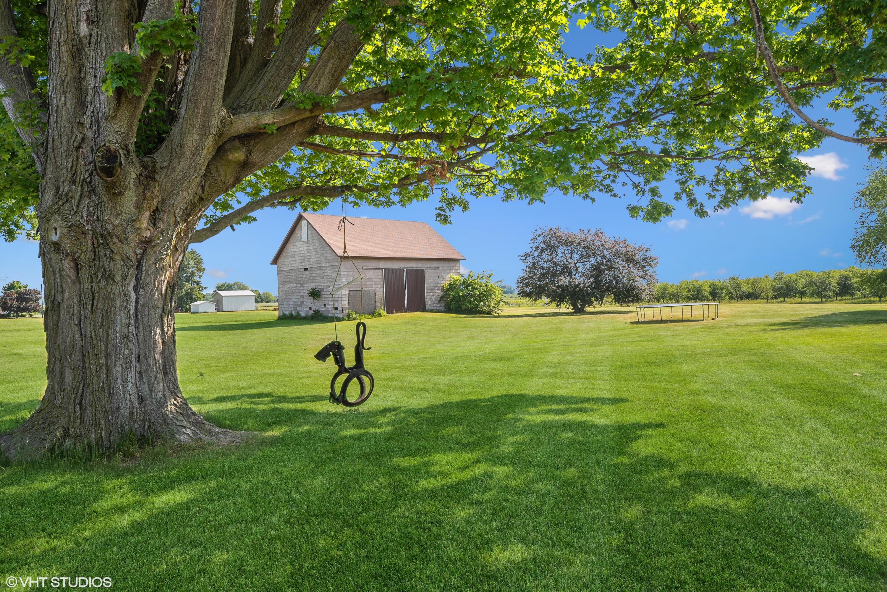 969 Bainbridge Center Road Watervliet, MI 49098 - Photo 2 of 30 09_969BainbridgeCenterRd_27_SideYard_HiR