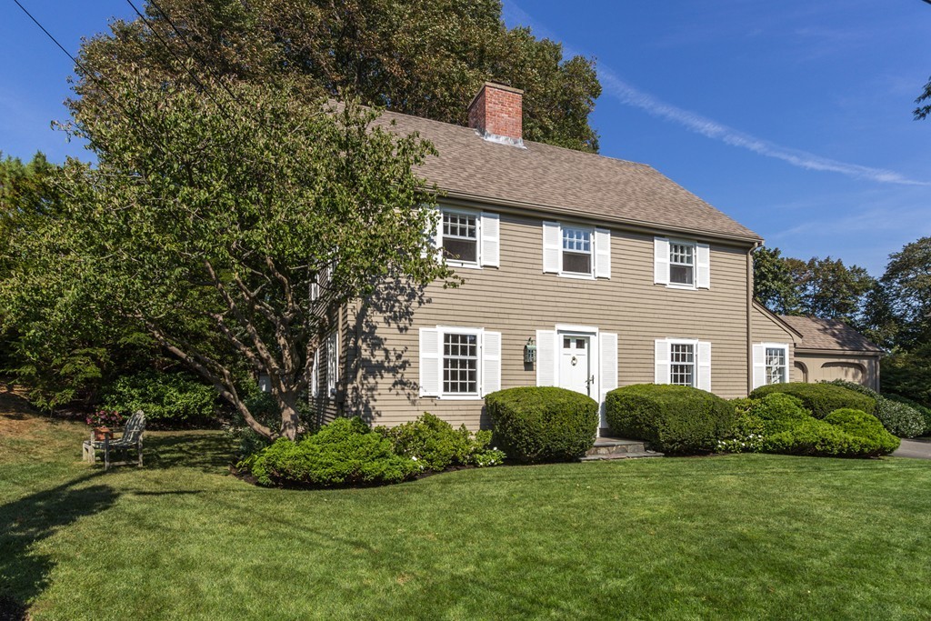 3 Stevens Road Marblehead, MA 01945 - Photo 1 of 26 Gallery Image 1