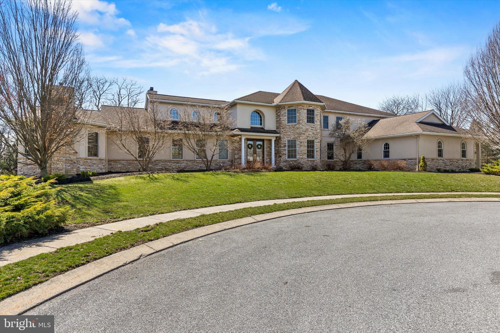 52 Violets Pth Elizabethtown, PA 17022 - Photo 3 of 95