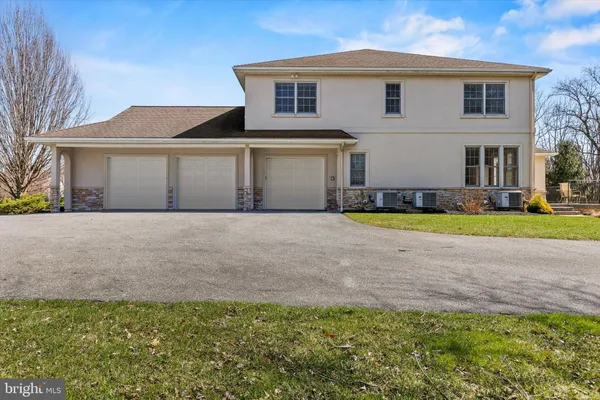 $1,899,000 | 52 Violets Pth, Elizabethtown, PA 17022