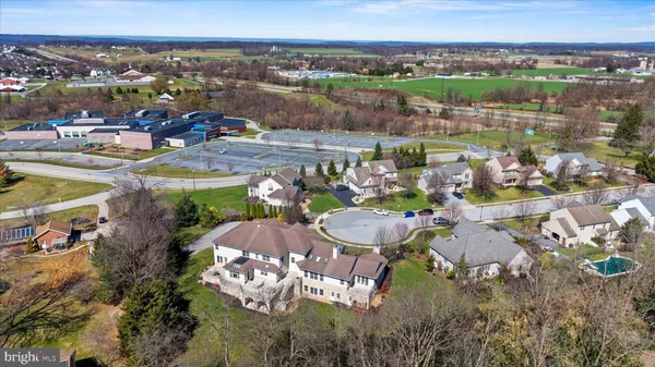 $1,899,000 | 52 Violets Pth, Elizabethtown, PA 17022