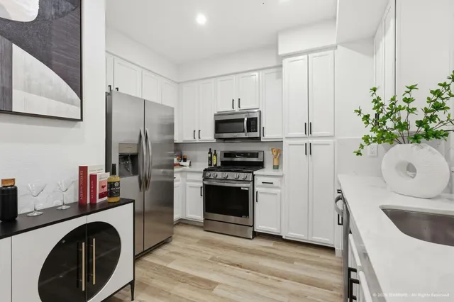 $799,000 | 1400 El Camino Real, Unit 125, South San Francisco, CA 94080