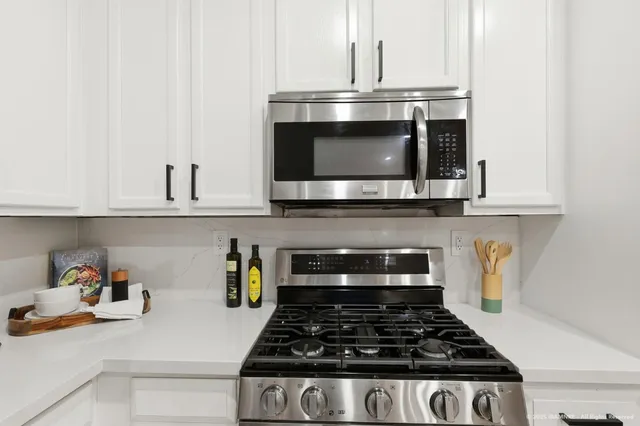 $799,000 | 1400 El Camino Real, Unit 125, South San Francisco, CA 94080