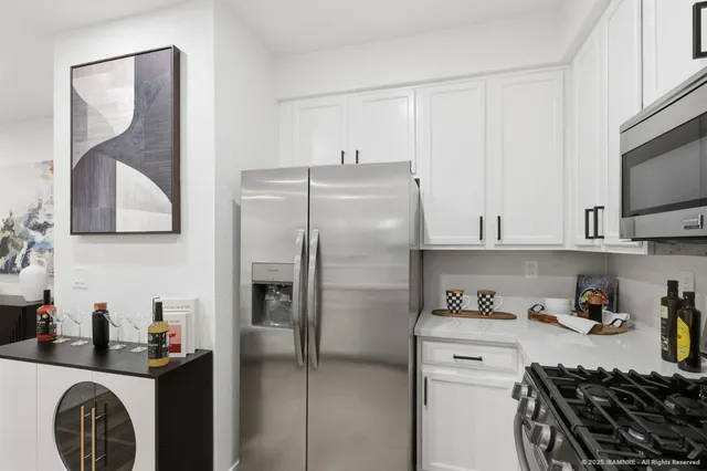 $799,000 | 1400 El Camino Real, Unit 125, South San Francisco, CA 94080