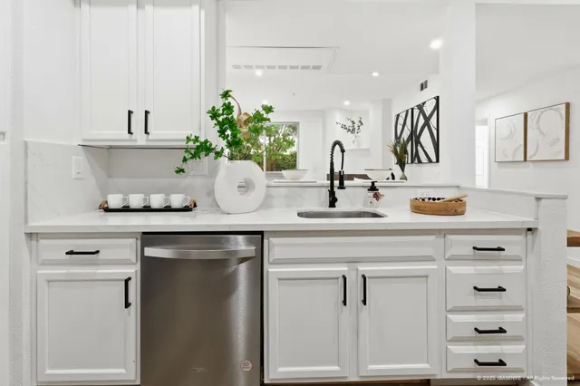 $799,000 | 1400 El Camino Real, Unit 125, South San Francisco, CA 94080