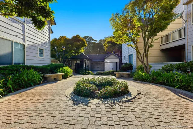 $799,000 | 1400 El Camino Real, Unit 125, South San Francisco, CA 94080