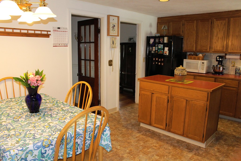 18 Spring Street Everett, MA 02149 - Photo 3 of 26 Gallery Image 3