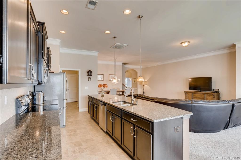 1332 Tupelo Road Clover, SC 29710 - Photo 8 of 27 Gallery Image 8