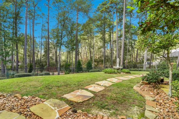 $1,500,000 | 6166 Canyon Ridge Lane, Conroe, TX 77304