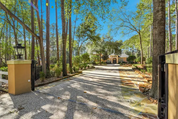 $1,500,000 | 6166 Canyon Ridge Lane, Conroe, TX 77304