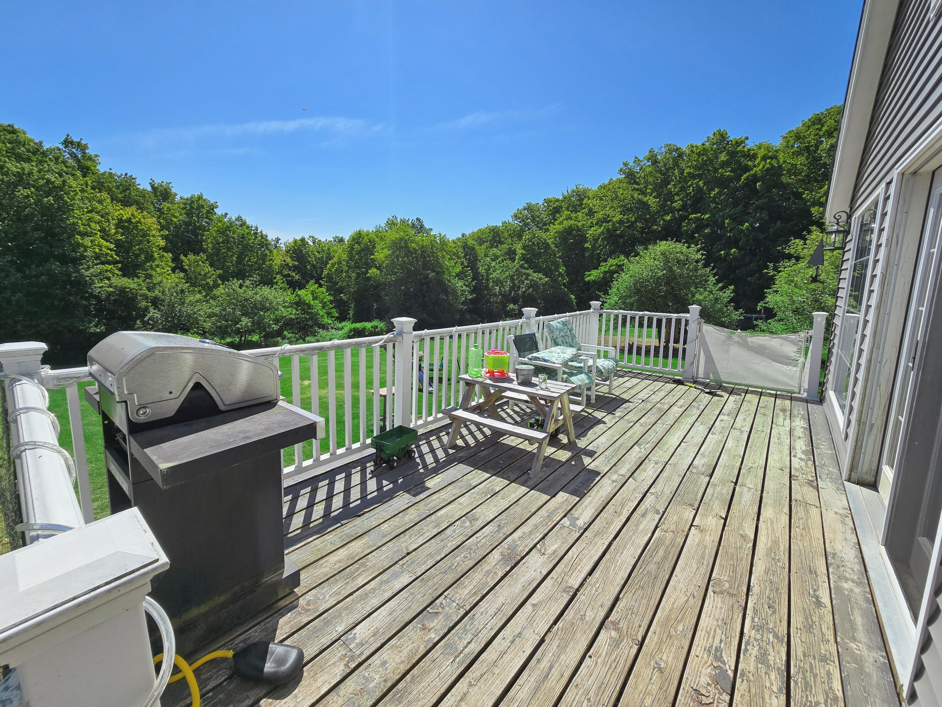 41 Whitten Road Burnham, ME 04922 - Photo 13 of 36 Deck