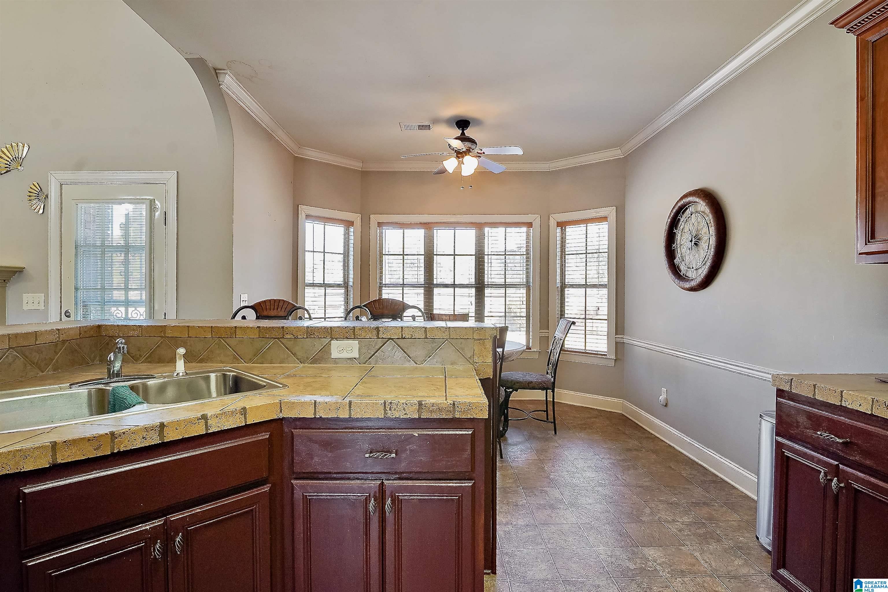 120 Mayfair Park Alabaster, AL 35114 - Photo 14 of 35