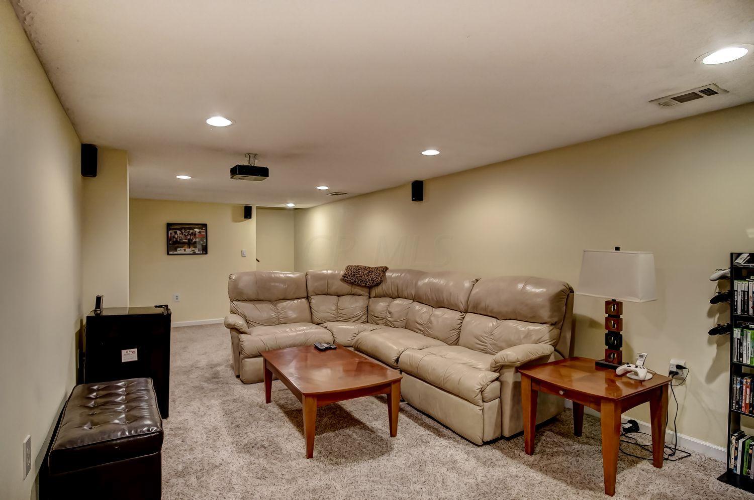5400 Roscommon Road Dublin, OH 43017 - Photo 36 of 47 Gallery Image 36