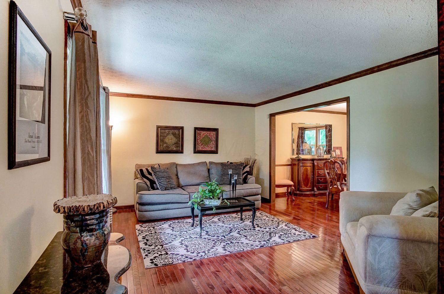 5400 Roscommon Road Dublin, OH 43017 - Photo 6 of 47 Gallery Image 6