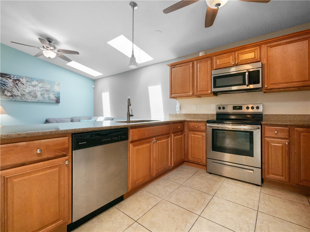 356 Myrtlewood Road Melbourne, FL 32940 - Photo 5 of 26