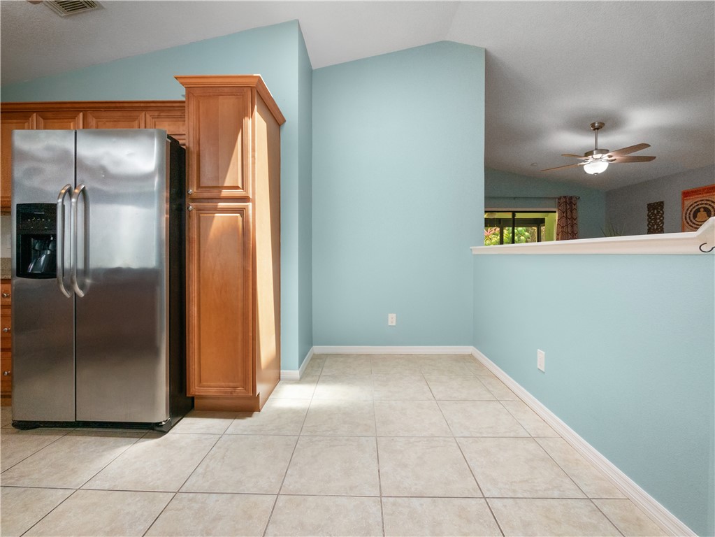 356 Myrtlewood Road Melbourne, FL 32940 - Photo 6 of 26