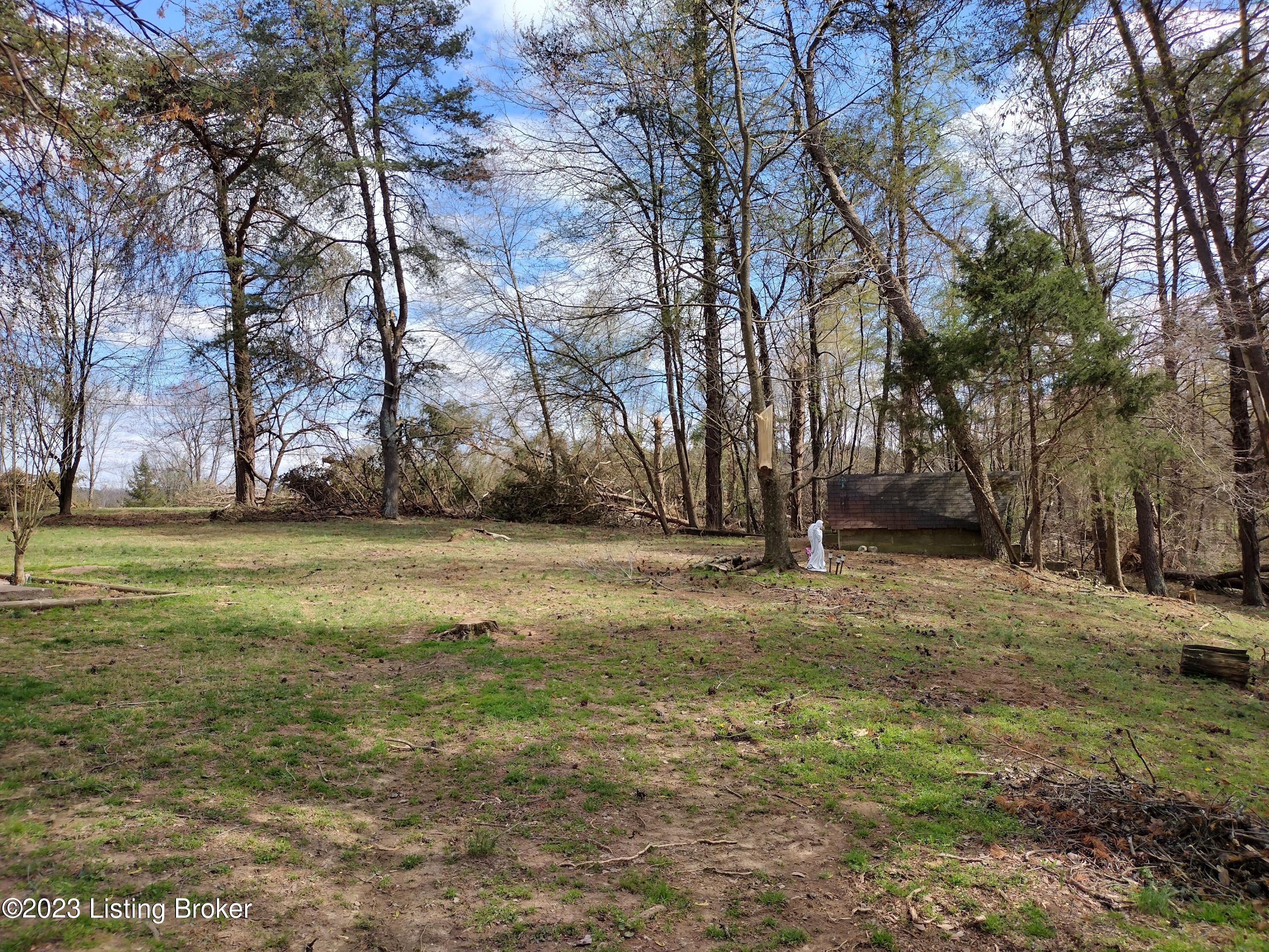 182 McCubbins Road Lebanon Junction, KY 40150 - Photo 21 of 23 Front