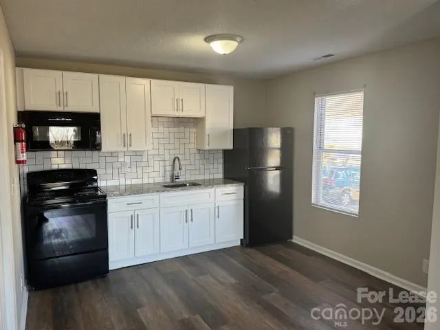 $850 | 304 Hoskins Mill Lane, Unit B, Charlotte, NC 28208