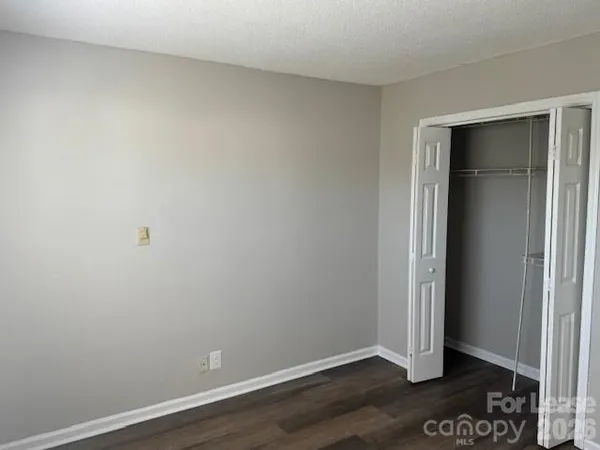 $850 | 304 Hoskins Mill Lane, Unit B, Charlotte, NC 28208