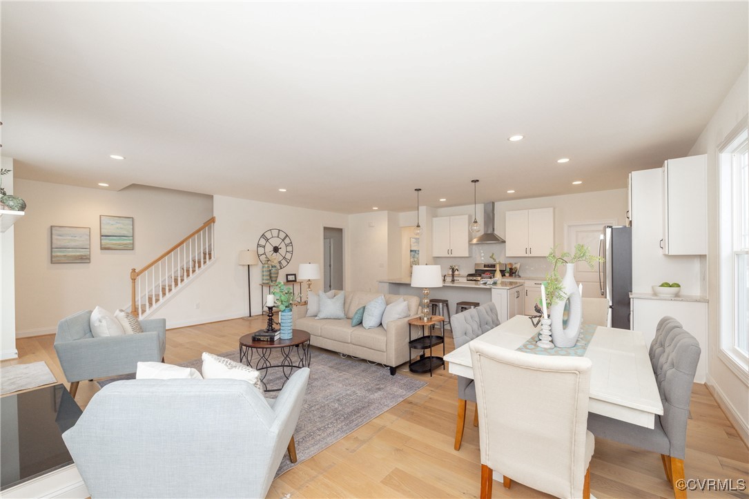 113 Evington Lane Ashland, VA 23005 - Photo 6 of 45 a living room with furniture kitchen and a table