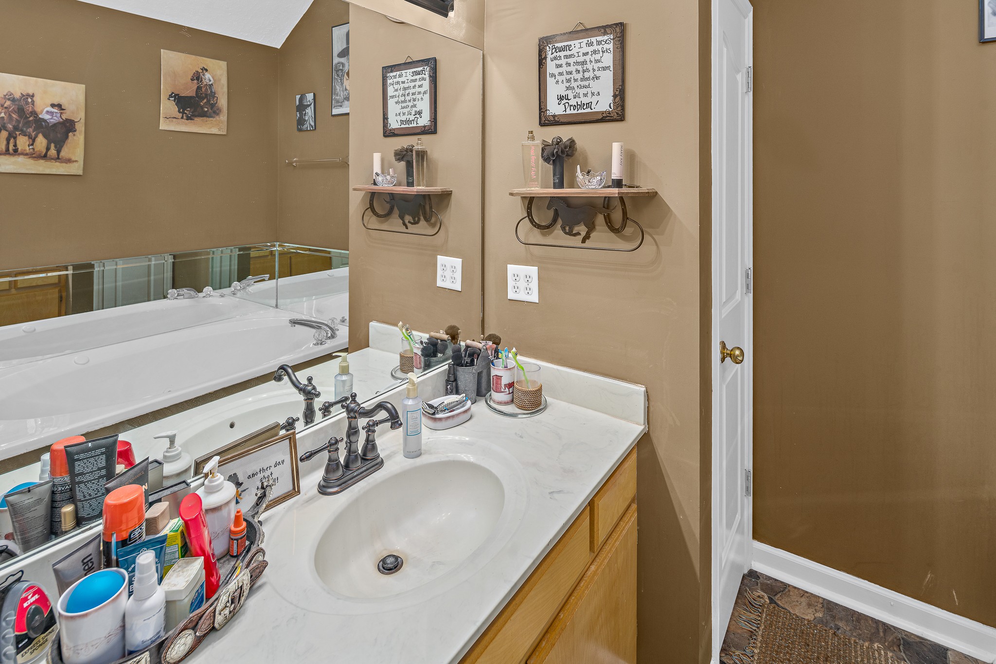 1311 Anderton Road Bell Buckle, TN 37020 - Photo 18 of 32 Gallery Image 18
