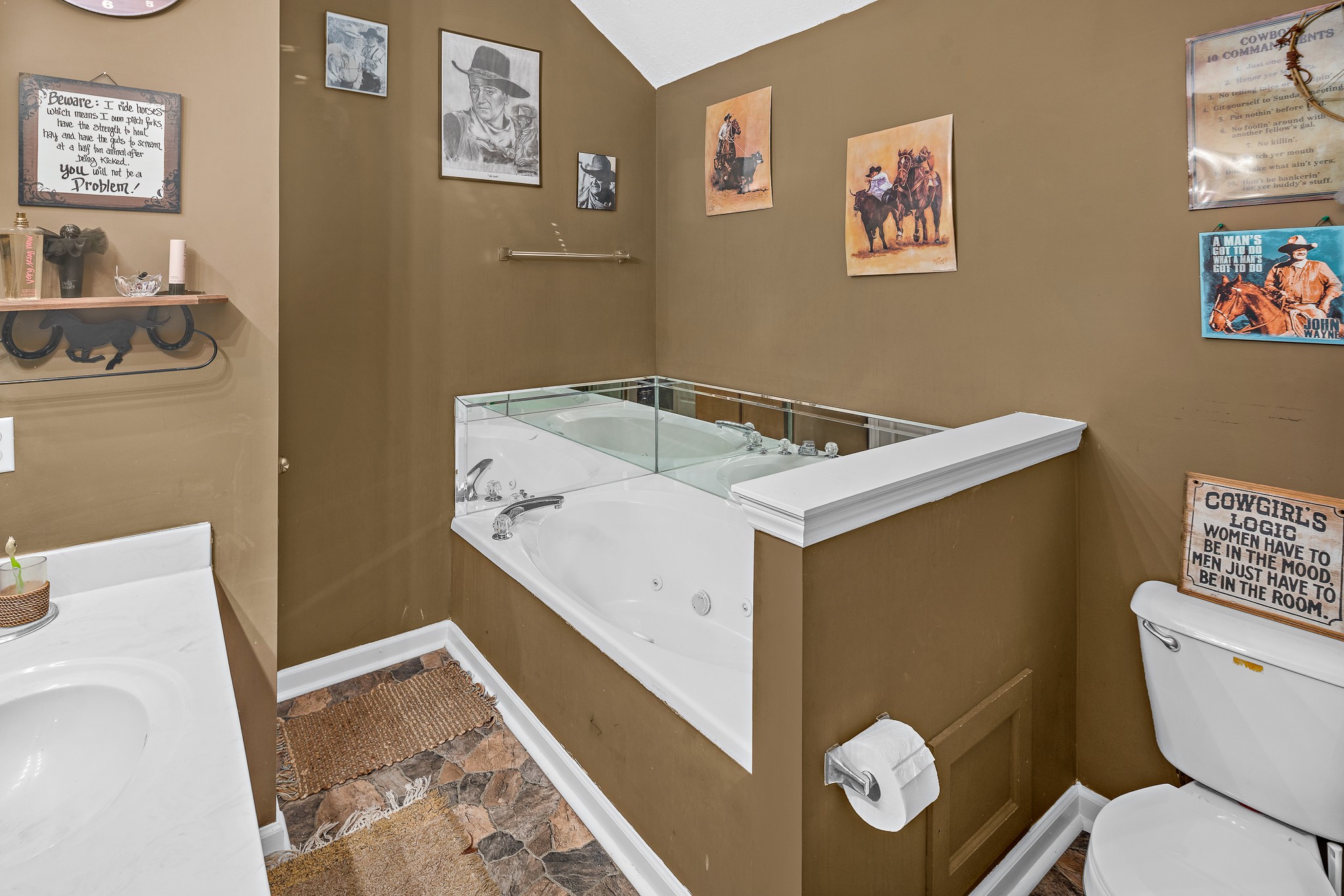 1311 Anderton Road Bell Buckle, TN 37020 - Photo 19 of 32 Gallery Image 19
