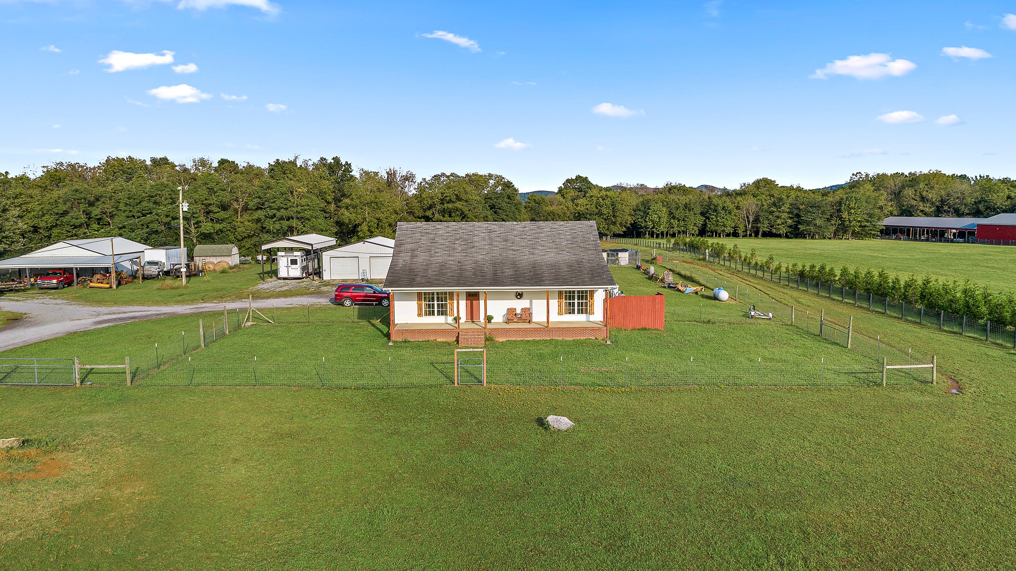 1311 Anderton Road Bell Buckle, TN 37020 - Photo 4 of 32 Gallery Image 4