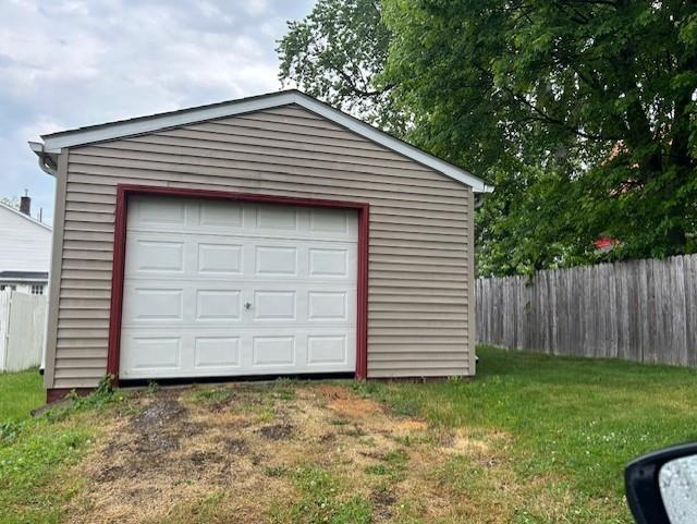 611 West Ridge Avenue Sharpsville, PA 16150 - Photo 7 of 10 GARAGE