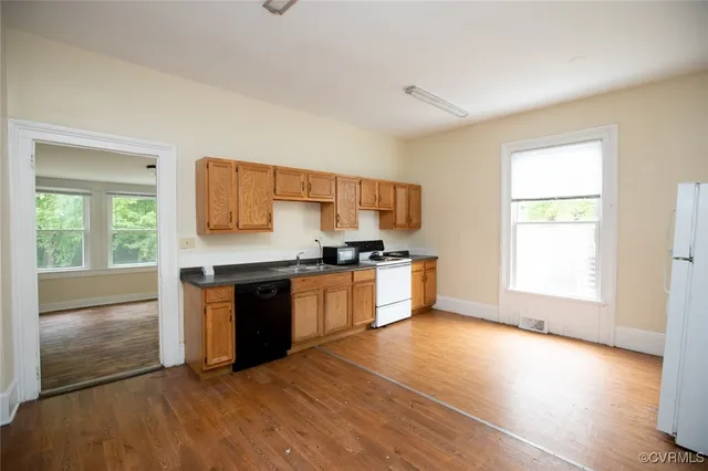 $265,500 | 410 East 2nd Street, Farmville, VA 23901