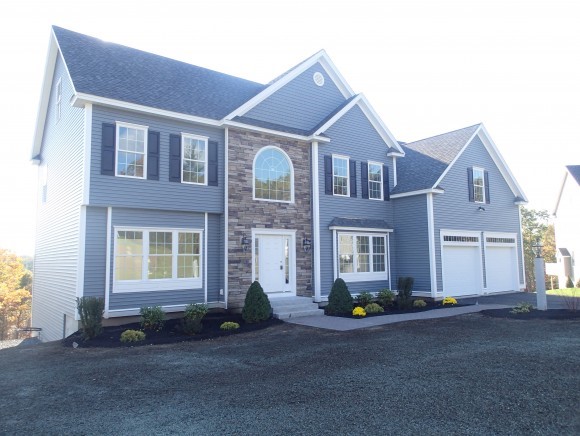 25 Jacob Road Windham, NH 03087 - Photo 1 of 16