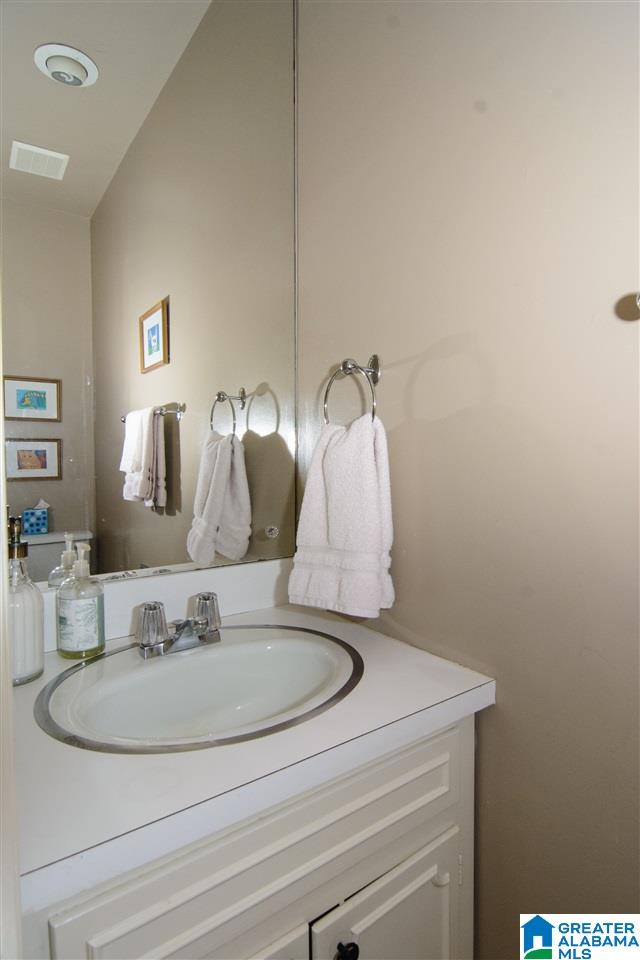 3320 Brookwood Road Birmingham, AL 35223 - Photo 39 of 50