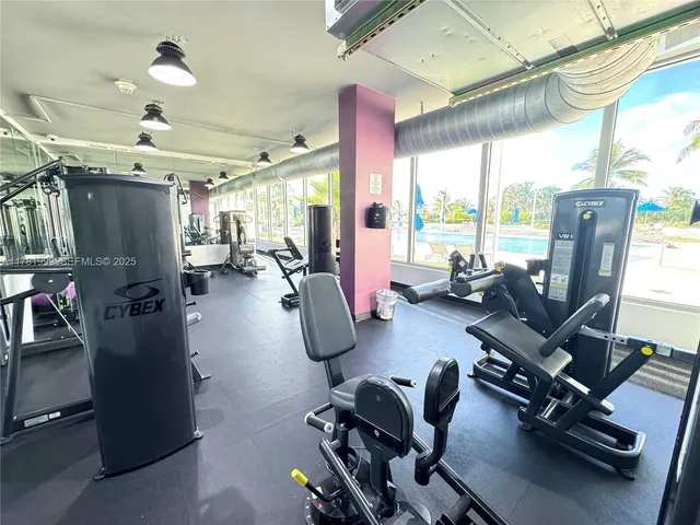 $3,500 | 100 Lincoln Road, Unit 836, Miami Beach, FL 33139