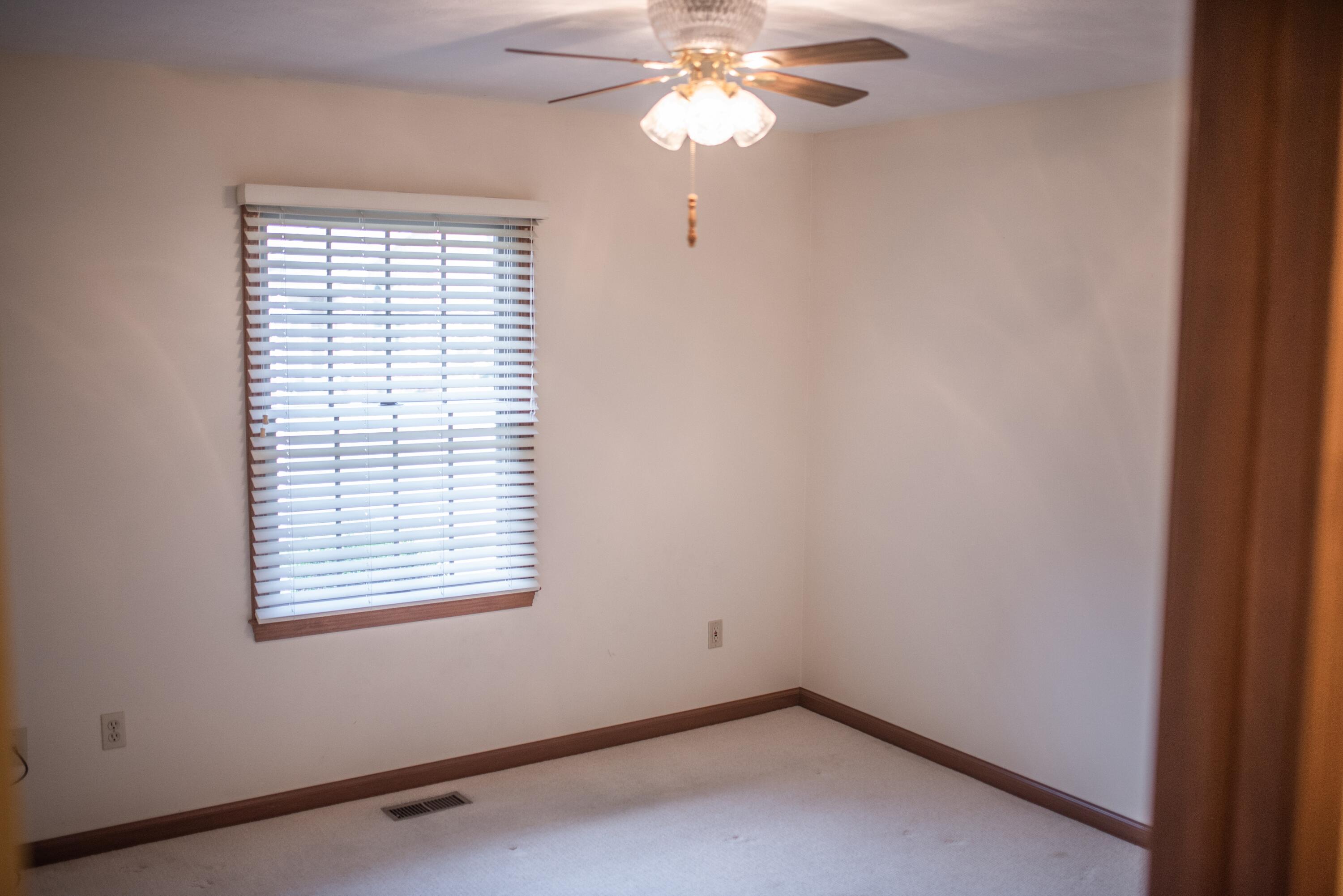 826 Brendle Springfield, OH 45503 - Photo 16 of 39