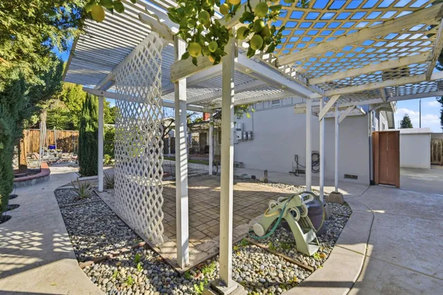 $1,398,000 | 4815 Regents Park Lane, Fremont, CA 94538