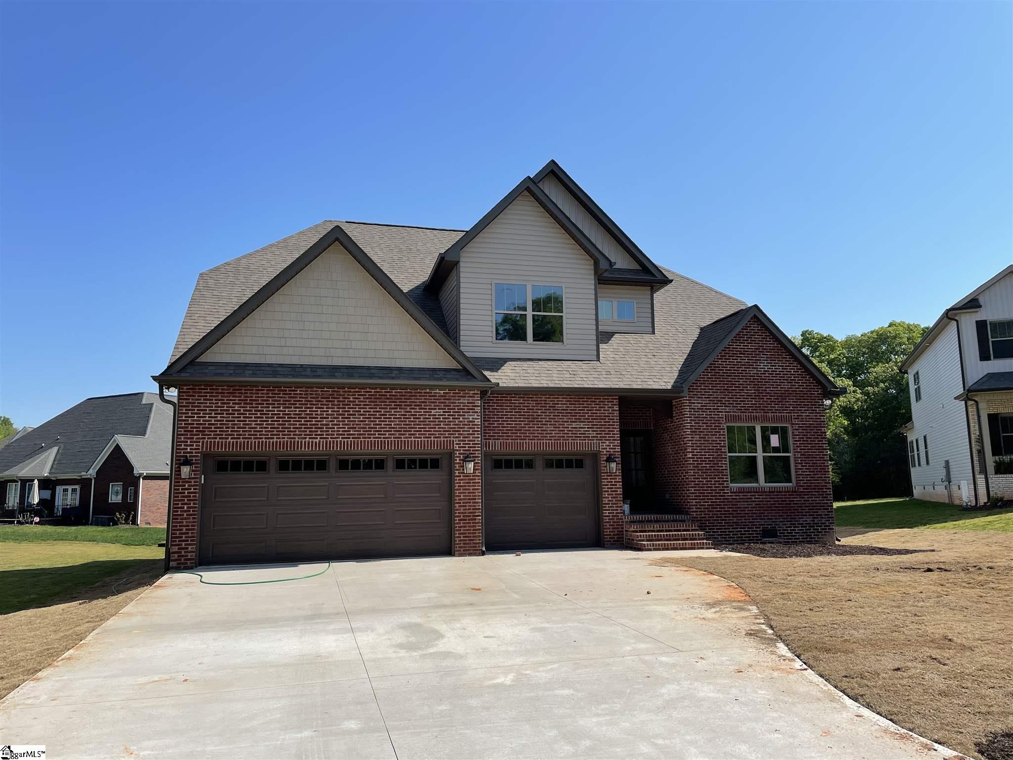 7 Peaceful Court Fountain Inn, SC 29644 - Photo 1 of 9 Gallery Image 1