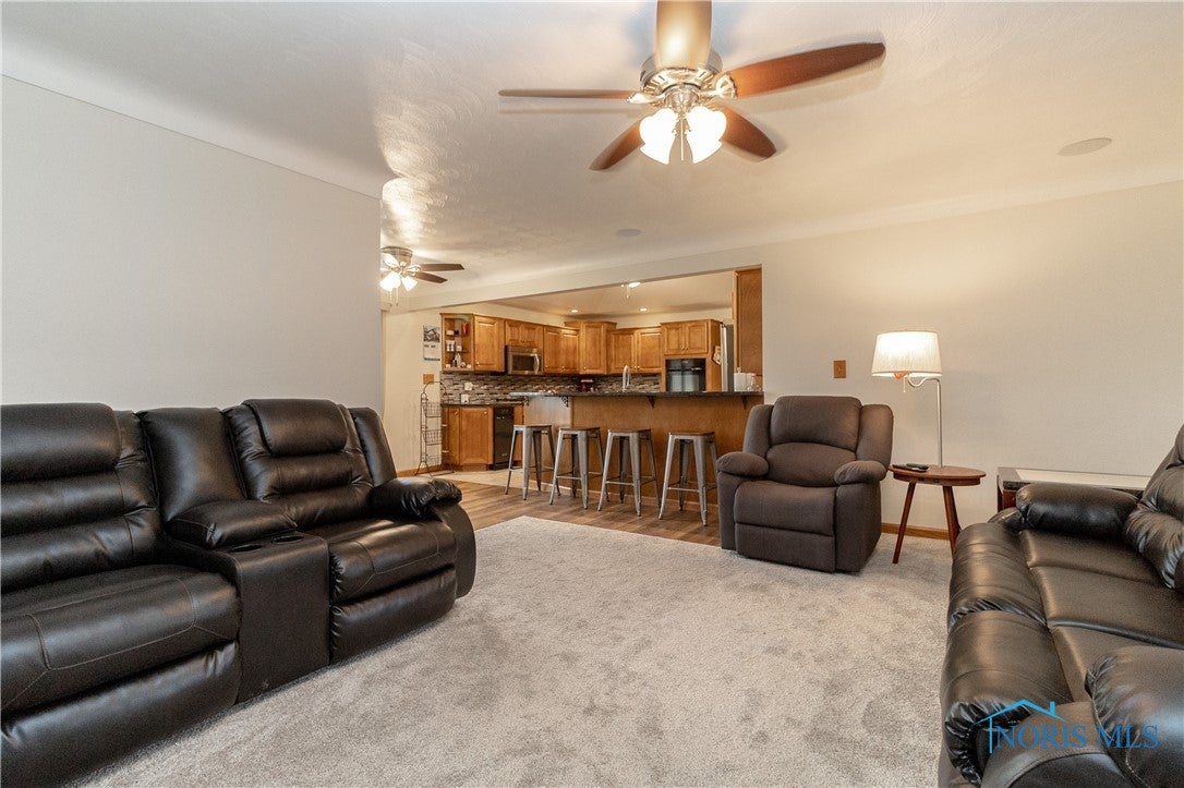 30137 Lemoyne Road Walbridge, OH 43465 - Photo 5 of 36 Gallery Image 5